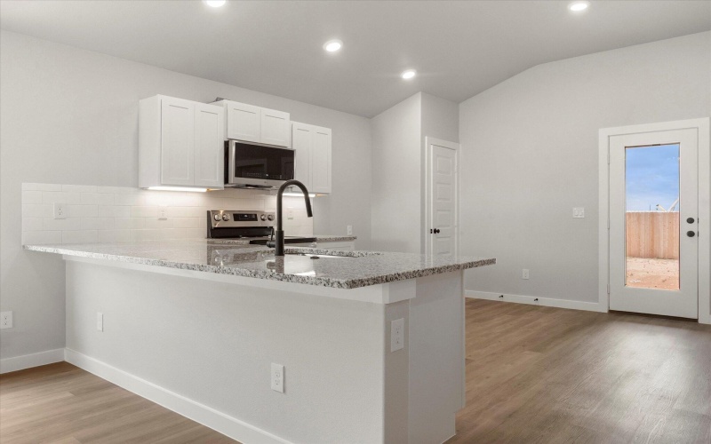 2220 133rd Street, Lubbock, TX 79423, 3 Habitaciones Habitaciones , ,2 BañosBaños,Residential,En Venta,2220 133rd Street,202558663