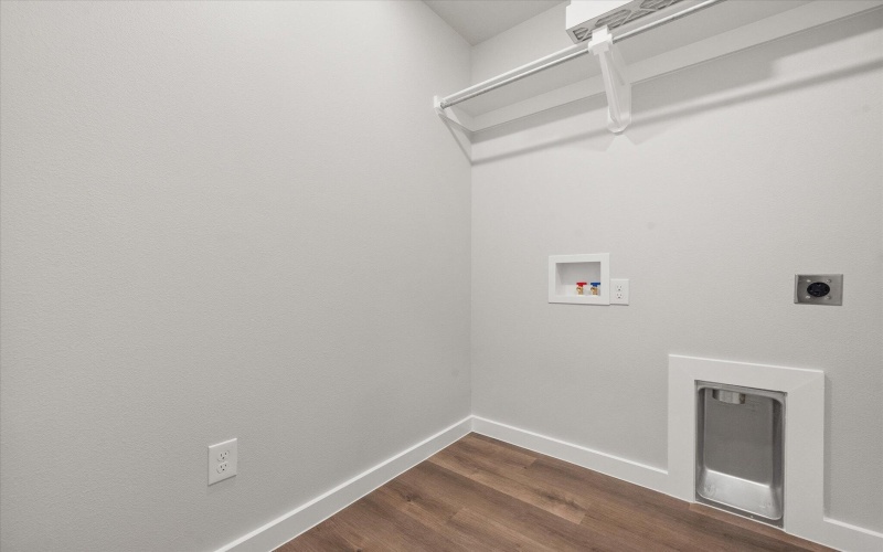 2215 133rd Street, Lubbock, TX 79423, 3 Habitaciones Habitaciones , ,2 BañosBaños,Residential,En Venta,2215 133rd Street,0,202558664