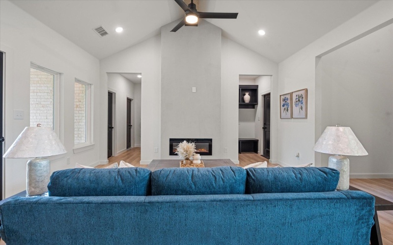 6916 14th Street, Lubbock, TX 79416, 3 Habitaciones Habitaciones , ,2 BañosBaños,Residential,En Venta,6916 14th Street,202558707