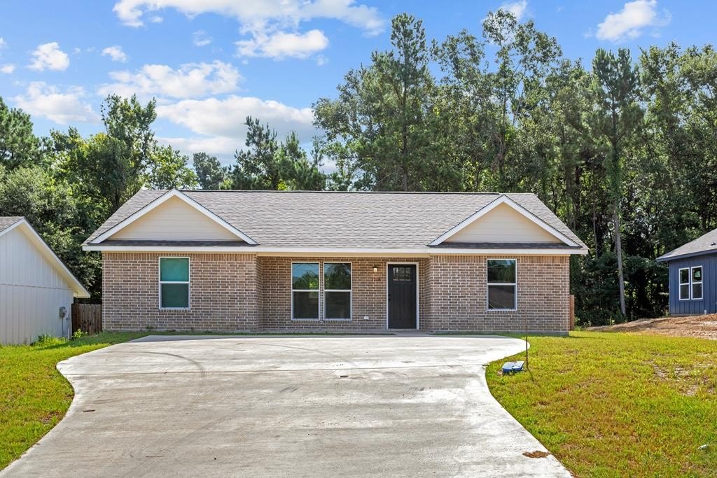1716 Sayers Street, Lufkin, TX 75904, 3 Bedrooms Bedrooms, ,2 BathroomsBathrooms,Residential,For Sale,1716 Sayers Street,22501401