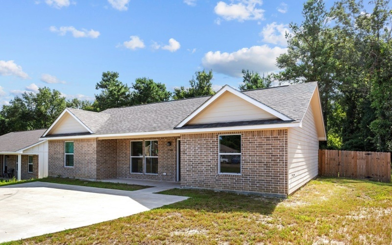 1716 Sayers Street, Lufkin, TX 75904, 3 Bedrooms Bedrooms, ,2 BathroomsBathrooms,Residential,For Sale,1716 Sayers Street,22501401