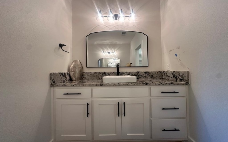 3604 Grandview Dr, San Angelo, TX 76904, 4 Bedrooms Bedrooms, ,3 BathroomsBathrooms,Residential,For Sale,3604 Grandview Dr,0,128545