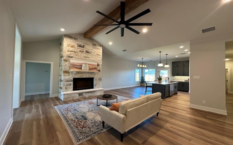 3606 Grandview Dr, San Angelo, TX 76904, 4 Bedrooms Bedrooms, ,3 BathroomsBathrooms,Residential,For Sale,3606 Grandview Dr,0,128546