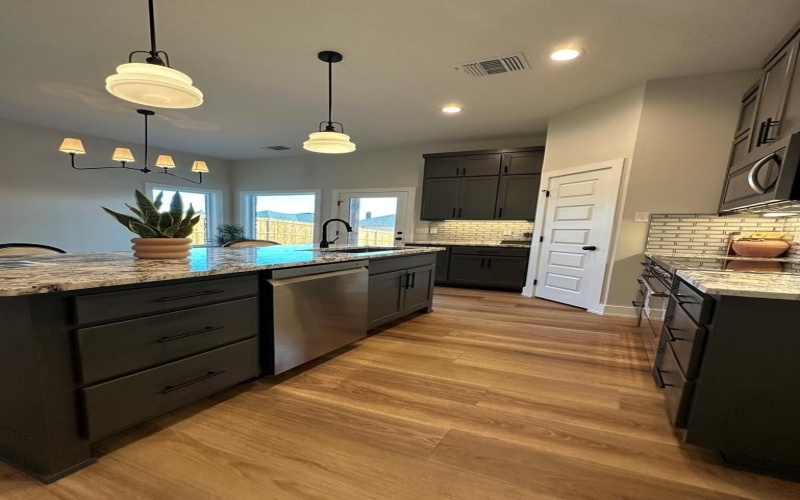 3606 Grandview Dr, San Angelo, TX 76904, 4 Bedrooms Bedrooms, ,3 BathroomsBathrooms,Residential,For Sale,3606 Grandview Dr,0,128546