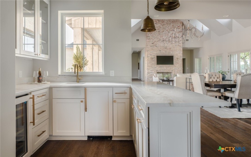 404 Blackberry Lane, Washington, TX 77880, 5 Bedrooms Bedrooms, ,6 BathroomsBathrooms,Other,For Sale,404 Blackberry Lane,587963