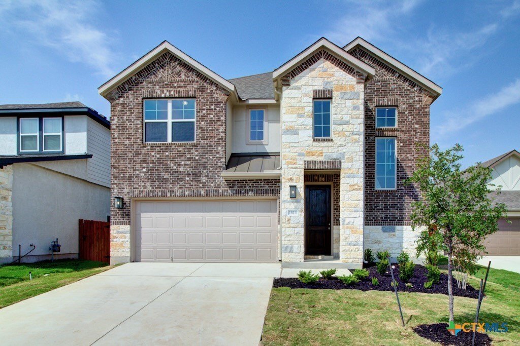 1614 Couser Avenue, New Braunfels, TX 78132, 4 Habitaciones Habitaciones , ,3 BañosBaños,Residential,En Venta,1614 Couser Avenue,588715