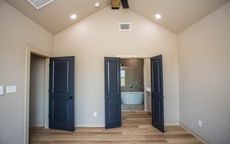 9315 County Rd 5330, Shallowater, TX 79363, 4 Habitaciones Habitaciones , ,3 BañosBaños,Residential,En Venta,9315 County Rd 5330,202558730