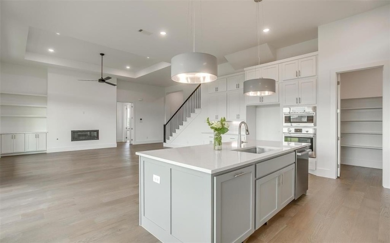 165 Lantern Ridge Drive, Aledo, TX 76008, 4 Bedrooms Bedrooms, ,5 BathroomsBathrooms,Residential,For Sale,165 Lantern Ridge Drive,20620352