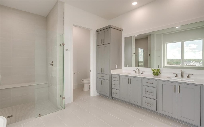 165 Lantern Ridge Drive, Aledo, TX 76008, 4 Bedrooms Bedrooms, ,5 BathroomsBathrooms,Residential,For Sale,165 Lantern Ridge Drive,20620352