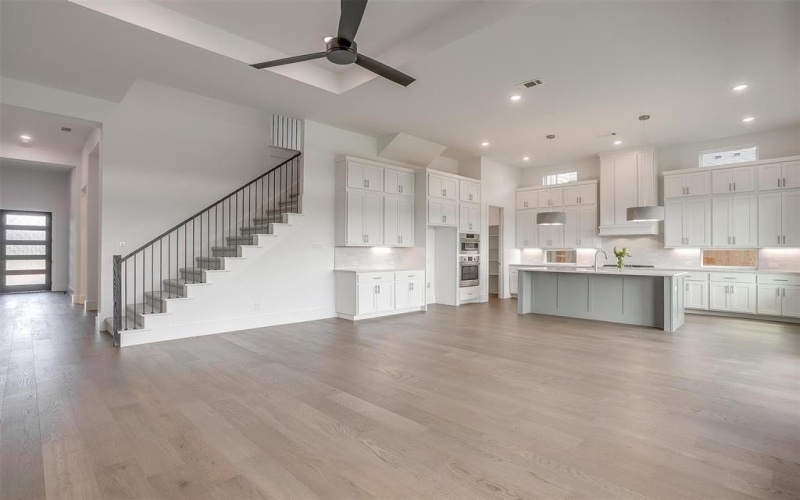 165 Lantern Ridge Drive, Aledo, TX 76008, 4 Bedrooms Bedrooms, ,5 BathroomsBathrooms,Residential,For Sale,165 Lantern Ridge Drive,20620352