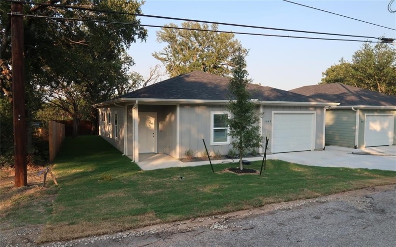 805 Branding Iron Trail, Granbury, TX 76049, 3 Bedrooms Bedrooms, ,2 BathroomsBathrooms,Residential,For Sale,805 Branding Iron Trail,0,20974664