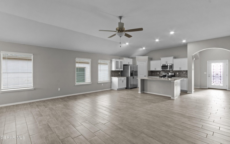 1325 Blue Horizon Place, El Paso, TX 79928, 4 Bedrooms Bedrooms, ,2 BathroomsBathrooms,Residential,For Sale,1325 Blue Horizon Place,915467