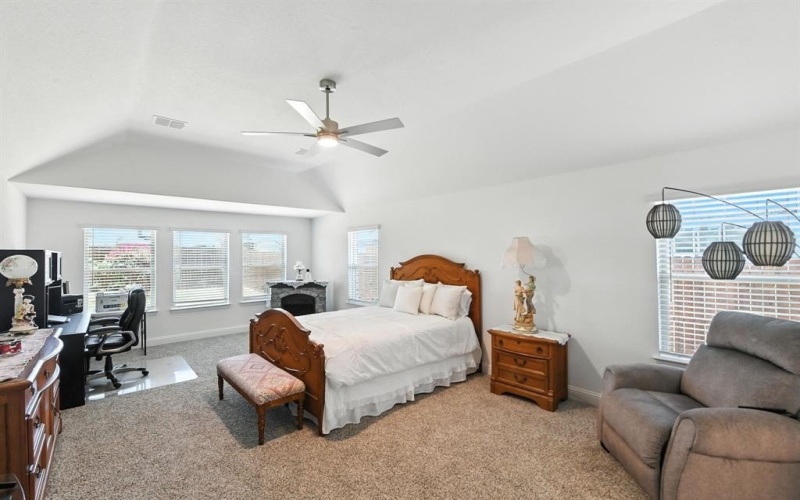 920 Cedar River Drive, Godley, TX 76044, 4 Habitaciones Habitaciones , ,2 BañosBaños,Residential,En Venta,920 Cedar River Drive,0,21011783