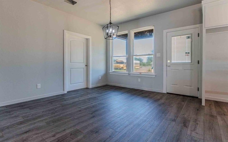6111 S Lakeside Hills Court, Granbury, TX 76048, 3 Bedrooms Bedrooms, ,2 BathroomsBathrooms,Residential,For Sale,6111 S Lakeside Hills Court,0,21017262