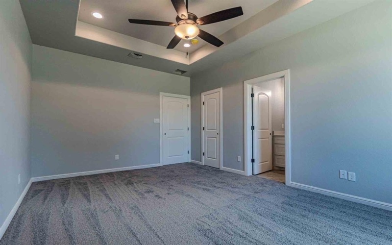 6111 S Lakeside Hills Court, Granbury, TX 76048, 3 Bedrooms Bedrooms, ,2 BathroomsBathrooms,Residential,For Sale,6111 S Lakeside Hills Court,0,21017262