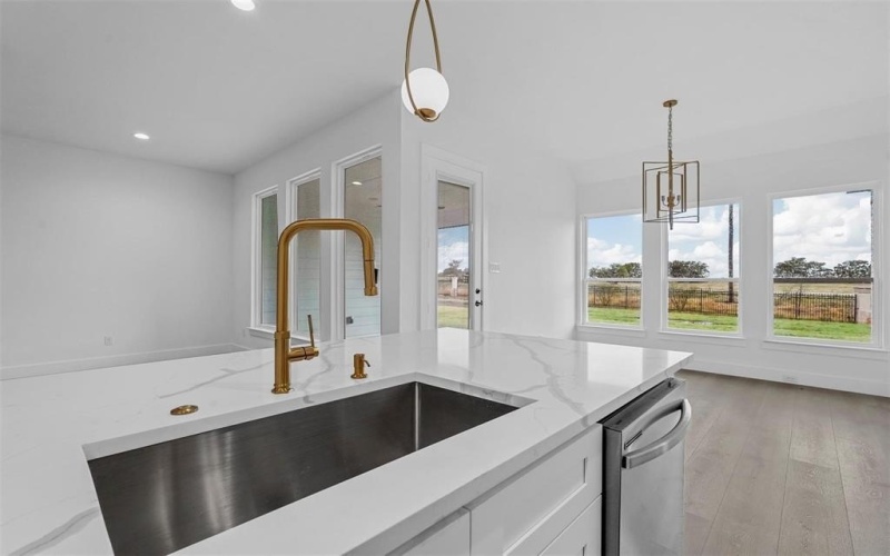 1004 Saint Matthew Circle, Royse City, TX 75189, 4 Habitaciones Habitaciones , ,2 BañosBaños,Residential,En Venta,1004 Saint Matthew Circle,0,21020943