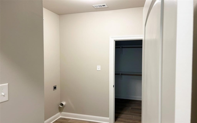 404 Merestone Crossing, Benton, LA 71006, 4 Bedrooms Bedrooms, ,3 BathroomsBathrooms,Residential,For Sale,404 Merestone Crossing,0,21021990