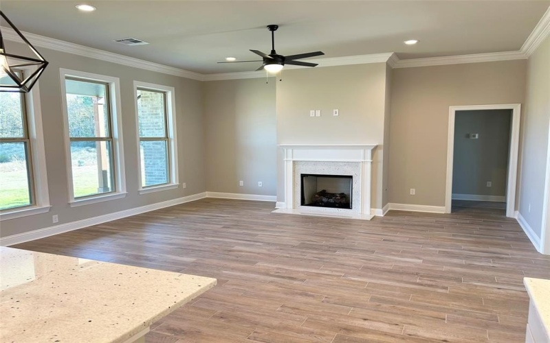 404 Merestone Crossing, Benton, LA 71006, 4 Bedrooms Bedrooms, ,3 BathroomsBathrooms,Residential,For Sale,404 Merestone Crossing,0,21021990