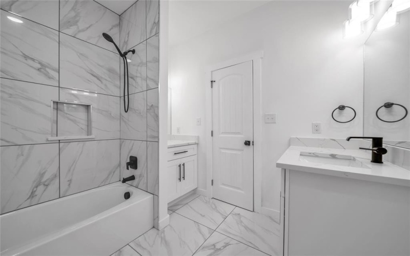 14017 Cimarron Drive, Balch Springs, TX 75180, 3 Habitaciones Habitaciones , ,2 BañosBaños,Residential,En Venta,14017 Cimarron Drive,0,21022079