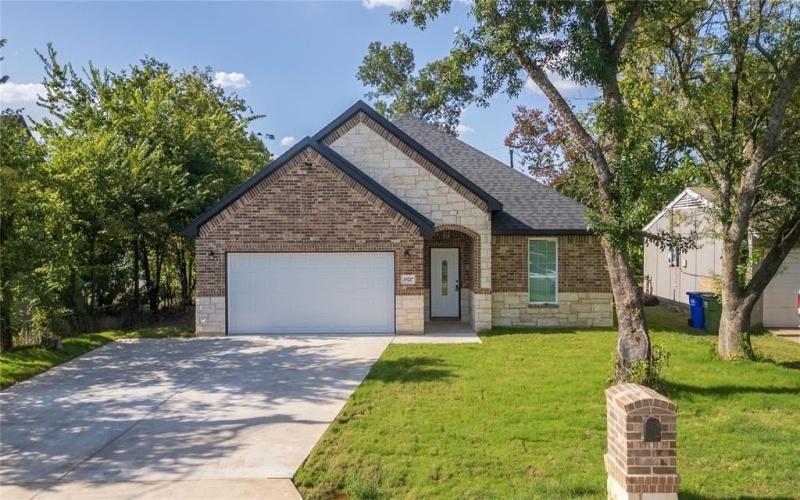 14017 Cimarron Drive, Balch Springs, TX 75180, 3 Habitaciones Habitaciones , ,2 BañosBaños,Residential,En Venta,14017 Cimarron Drive,0,21022079