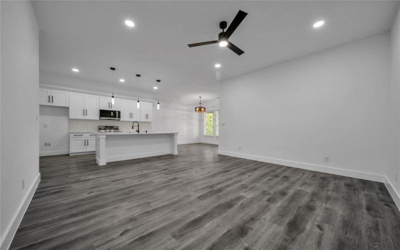 14017 Cimarron Drive, Balch Springs, TX 75180, 3 Habitaciones Habitaciones , ,2 BañosBaños,Residential,En Venta,14017 Cimarron Drive,0,21022079
