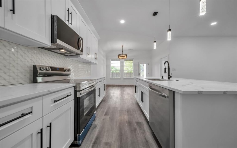 14017 Cimarron Drive, Balch Springs, TX 75180, 3 Habitaciones Habitaciones , ,2 BañosBaños,Residential,En Venta,14017 Cimarron Drive,0,21022079