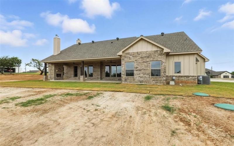 2028 Liberty Court, Weatherford, TX 76088, 3 Bedrooms Bedrooms, ,2 BathroomsBathrooms,Residential,For Sale,2028 Liberty Court,0,21022113