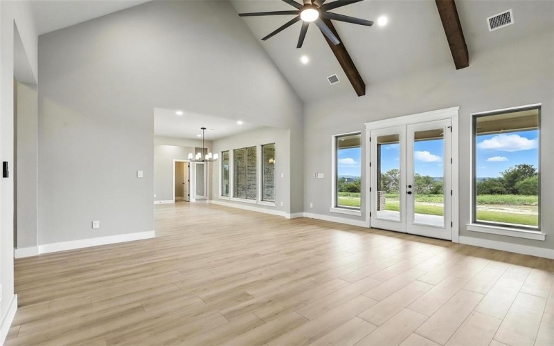 2028 Liberty Court, Weatherford, TX 76088, 3 Bedrooms Bedrooms, ,2 BathroomsBathrooms,Residential,For Sale,2028 Liberty Court,0,21022113