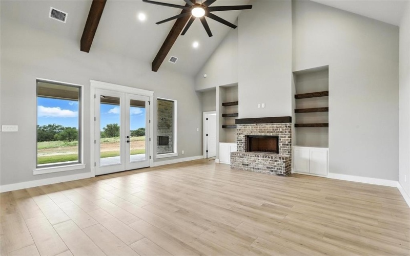 2028 Liberty Court, Weatherford, TX 76088, 3 Bedrooms Bedrooms, ,2 BathroomsBathrooms,Residential,For Sale,2028 Liberty Court,0,21022113
