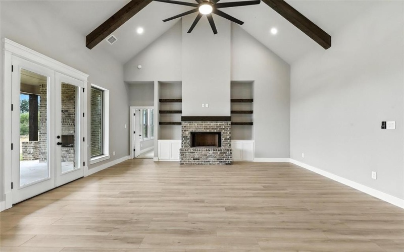 2028 Liberty Court, Weatherford, TX 76088, 3 Bedrooms Bedrooms, ,2 BathroomsBathrooms,Residential,For Sale,2028 Liberty Court,0,21022113