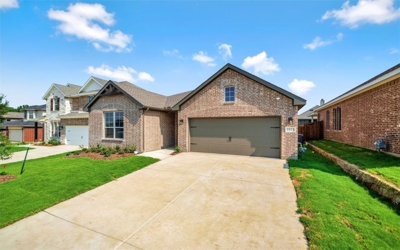 3513 Columbus Street, Gainesville, TX 76240, 4 Bedrooms Bedrooms, ,2 BathroomsBathrooms,Residential,For Sale,3513 Columbus Street,0,21022136