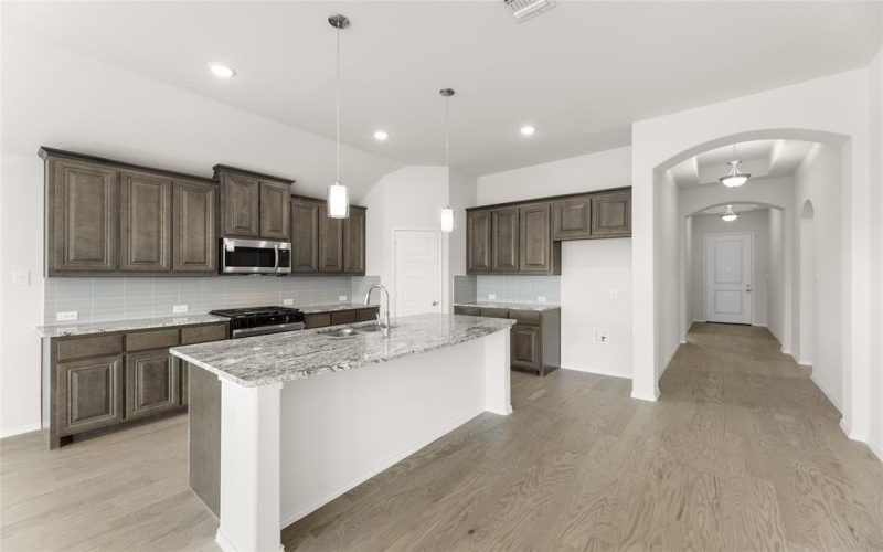 1008 Pineview Lane, Crowley, TX 76036, 4 Bedrooms Bedrooms, ,2 BathroomsBathrooms,Residential,For Sale,1008 Pineview Lane,0,21022238