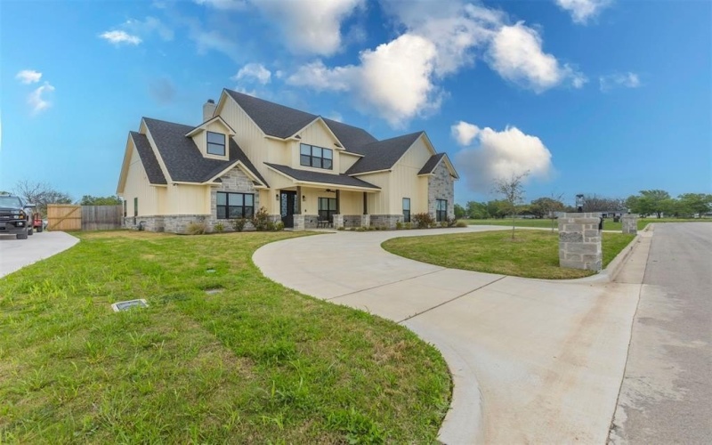 120 Big Catch Lane, Robinson, TX 76706, 4 Habitaciones Habitaciones , ,3 BañosBaños,Residential,En Venta,120 Big Catch Lane,0,21022318
