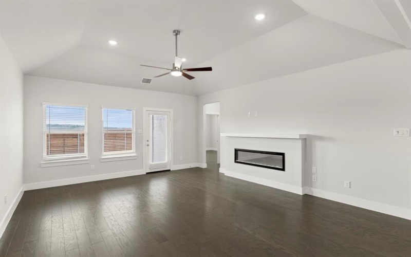 2024 Jasper Meadows, Mesquite, TX 75181, 4 Bedrooms Bedrooms, ,2 BathroomsBathrooms,Residential,For Sale,2024 Jasper Meadows,0,21022362