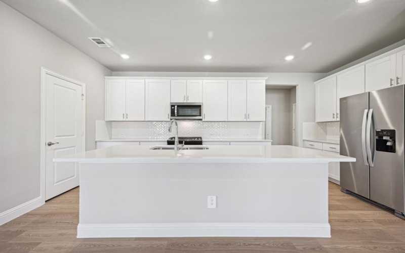 9637 Rattlesnake Trail, Fort Worth, TX 76036, 4 Bedrooms Bedrooms, ,3 BathroomsBathrooms,Residential,For Sale,9637 Rattlesnake Trail,0,21021398