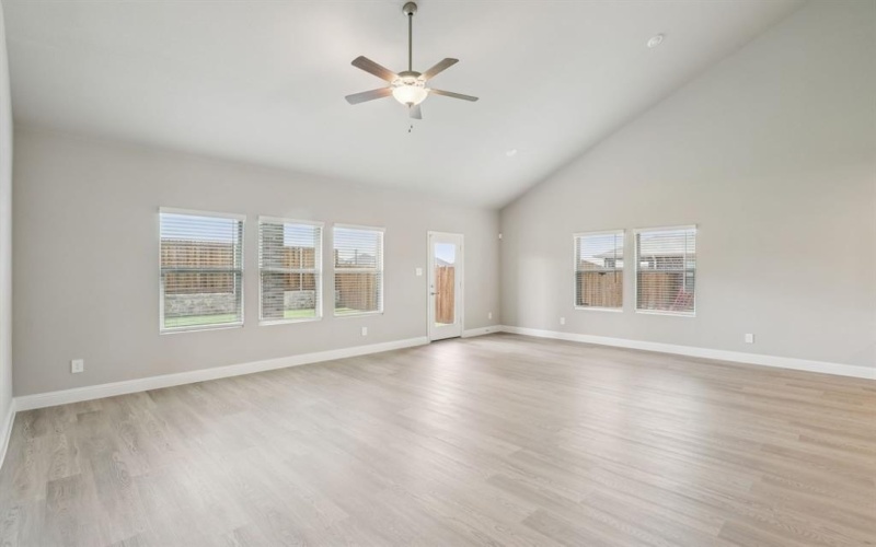 6601 Valley Lake Lane, Fort Worth, TX 76036, 5 Bedrooms Bedrooms, ,3 BathroomsBathrooms,Residential,For Sale,6601 Valley Lake Lane,0,21021405
