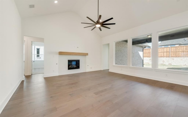 912 Shady Oaks Drive, Rockwall, TX 75087, 4 Bedrooms Bedrooms, ,3 BathroomsBathrooms,Residential,For Sale,912 Shady Oaks Drive,0,21021435