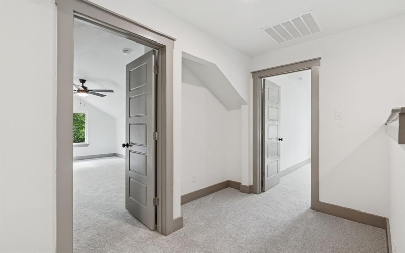 5720 Randolph Court, Westworth Village, TX 76114, 4 Bedrooms Bedrooms, ,2 BathroomsBathrooms,Residential,For Sale,5720 Randolph Court,0,21021515
