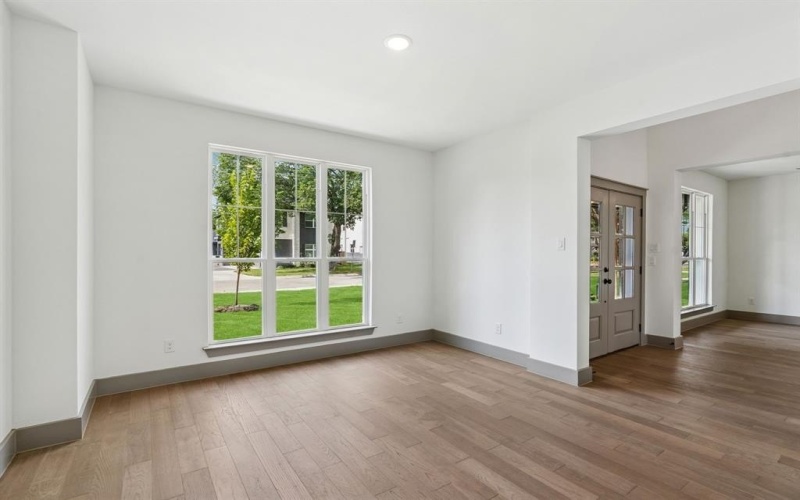 5720 Randolph Court, Westworth Village, TX 76114, 4 Bedrooms Bedrooms, ,2 BathroomsBathrooms,Residential,For Sale,5720 Randolph Court,0,21021515
