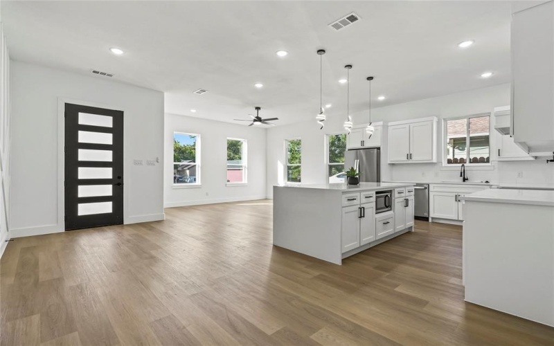 4604 Corregidor Street, Dallas, TX 75216, 4 Bedrooms Bedrooms, ,3 BathroomsBathrooms,Residential,For Sale,4604 Corregidor Street,0,21021625