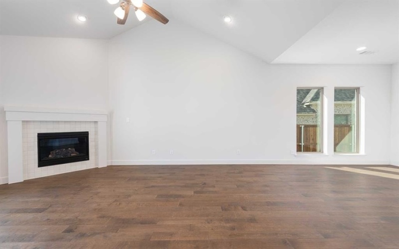 1921 Lowland Drive, Rockwall, TX 75087, 4 Bedrooms Bedrooms, ,5 BathroomsBathrooms,Residential,For Sale,1921 Lowland Drive,0,21021773