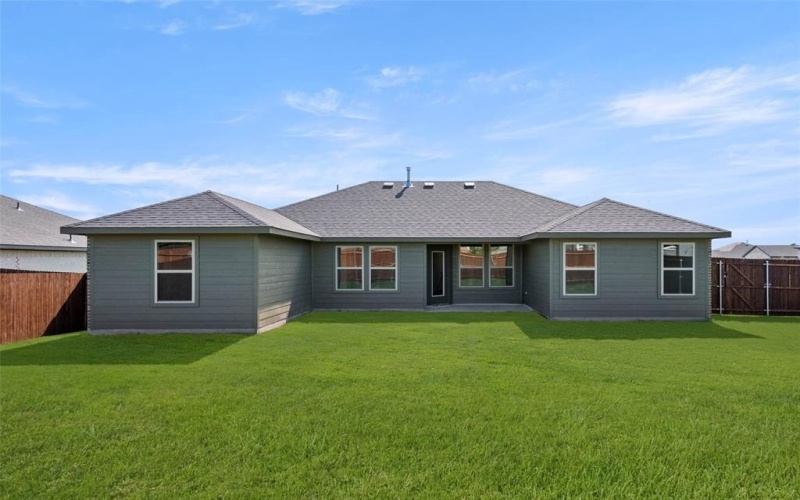 501 Pebble, Azle, TX 76020, 4 Bedrooms Bedrooms, ,2 BathroomsBathrooms,Residential,For Sale,501 Pebble,0,21021808