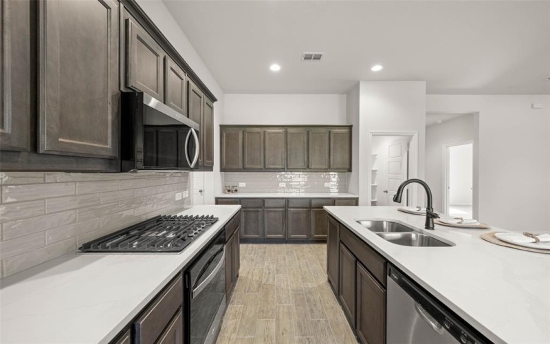 501 Pebble, Azle, TX 76020, 4 Bedrooms Bedrooms, ,2 BathroomsBathrooms,Residential,For Sale,501 Pebble,0,21021808