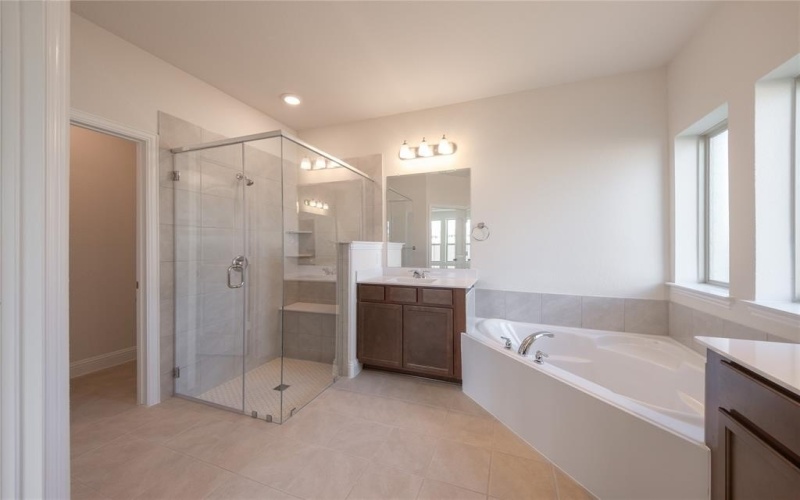 2500 Saint George Drive, Celina, TX 75009, 5 Habitaciones Habitaciones , ,5 BañosBaños,Residential,En Venta,2500 Saint George Drive,0,21021908