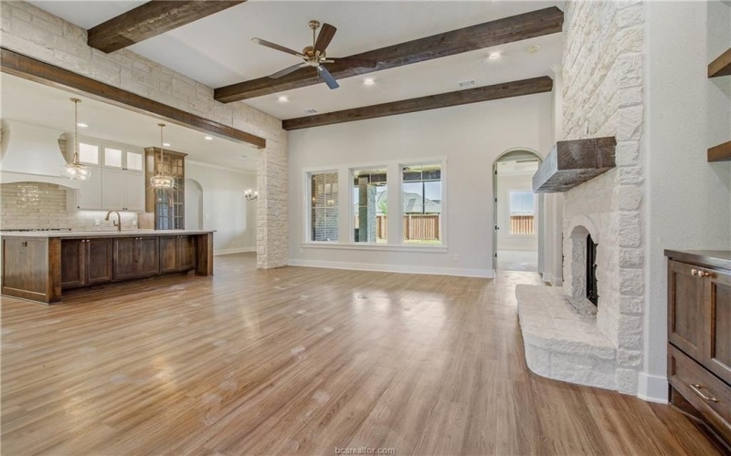 4833 White Ash Court, College Station, TX 77845, 5 Habitaciones Habitaciones , ,5 BañosBaños,Residential,En Venta,4833 White Ash Court,25008591