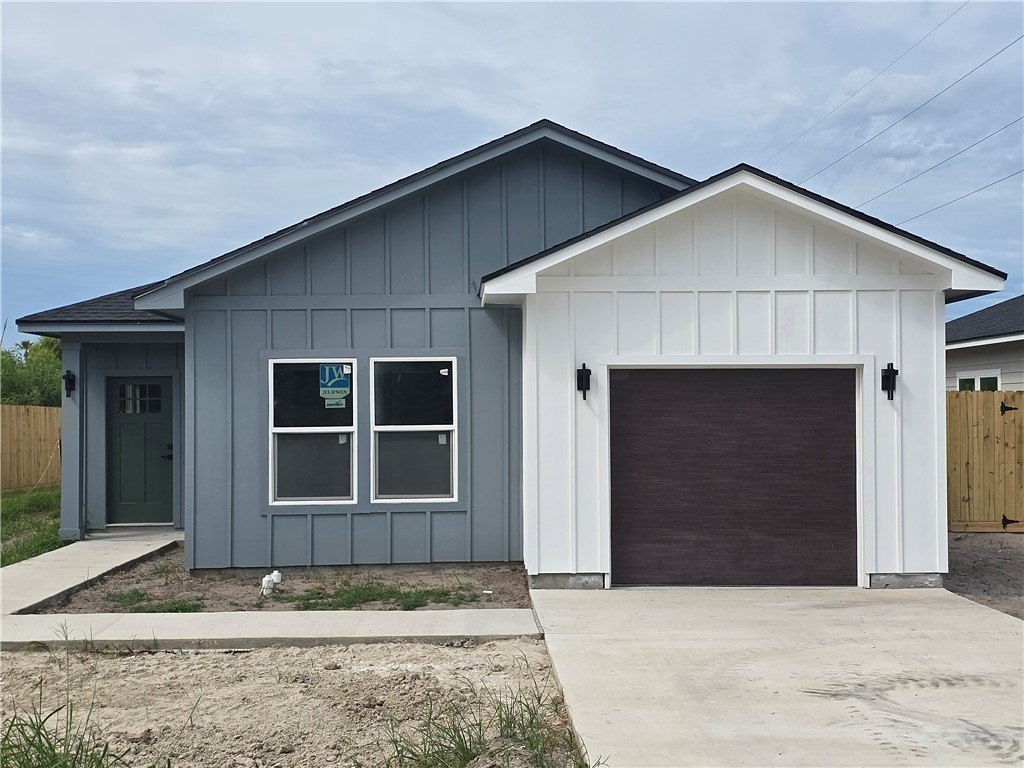 506 Jester Street, Corpus Christi, TX 78418, 3 Habitaciones Habitaciones , ,2 BañosBaños,Residential,En Venta,506 Jester Street,462996