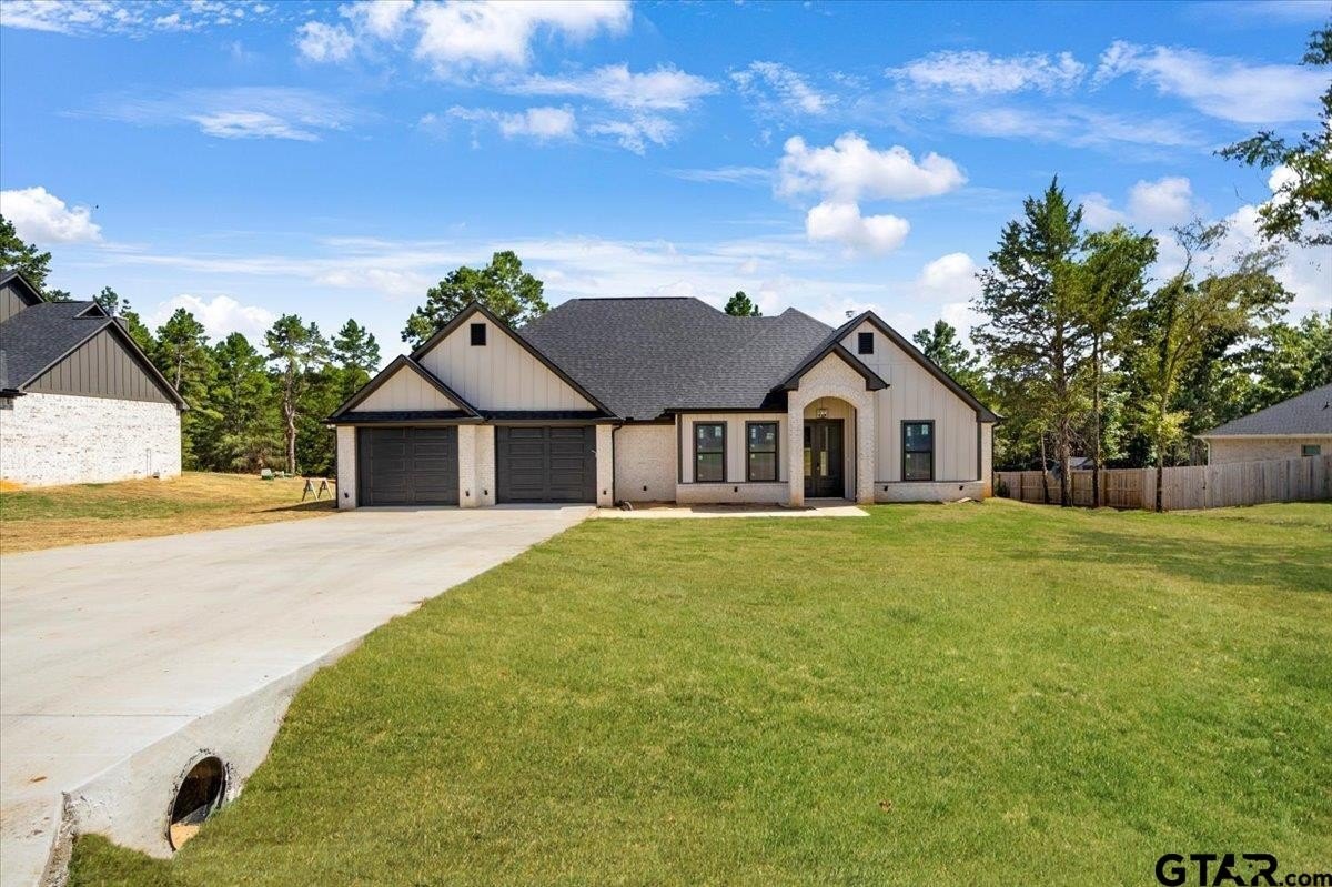 19371 Cedarpark PL, Lindale, TX 75771, 4 Bedrooms Bedrooms, ,2 BathroomsBathrooms,Residential,For Sale,19371 Cedarpark PL,25011814
