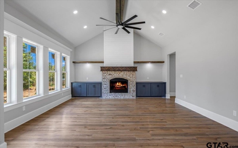 19363 Cedarpark PL, Lindale, TX 75771, 4 Bedrooms Bedrooms, ,2 BathroomsBathrooms,Residential,For Sale,19363 Cedarpark PL,25011818