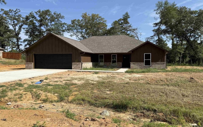 223 Private Road 6292, Mineola, TX 75773, 3 Bedrooms Bedrooms, ,2 BathroomsBathrooms,Residential,For Sale,223 Private Road 6292,25011824