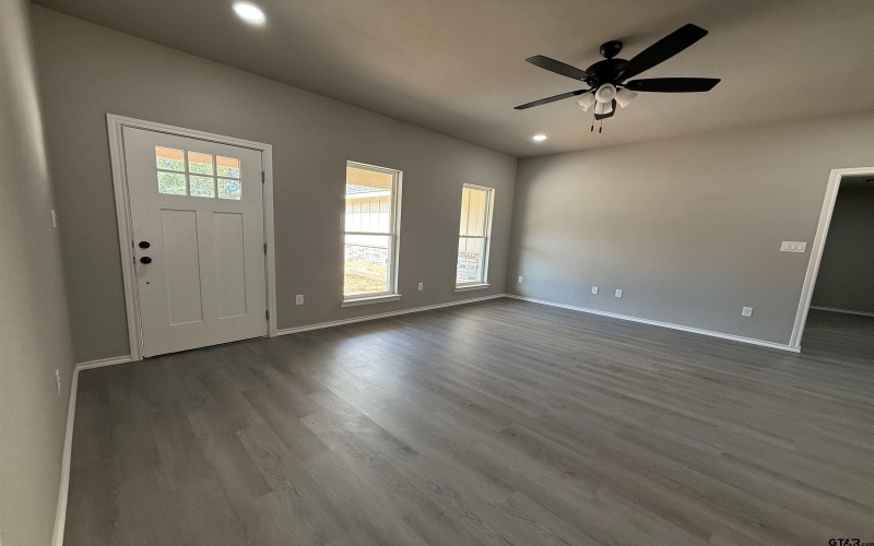 223 Private Road 6292, Mineola, TX 75773, 3 Bedrooms Bedrooms, ,2 BathroomsBathrooms,Residential,For Sale,223 Private Road 6292,25011824